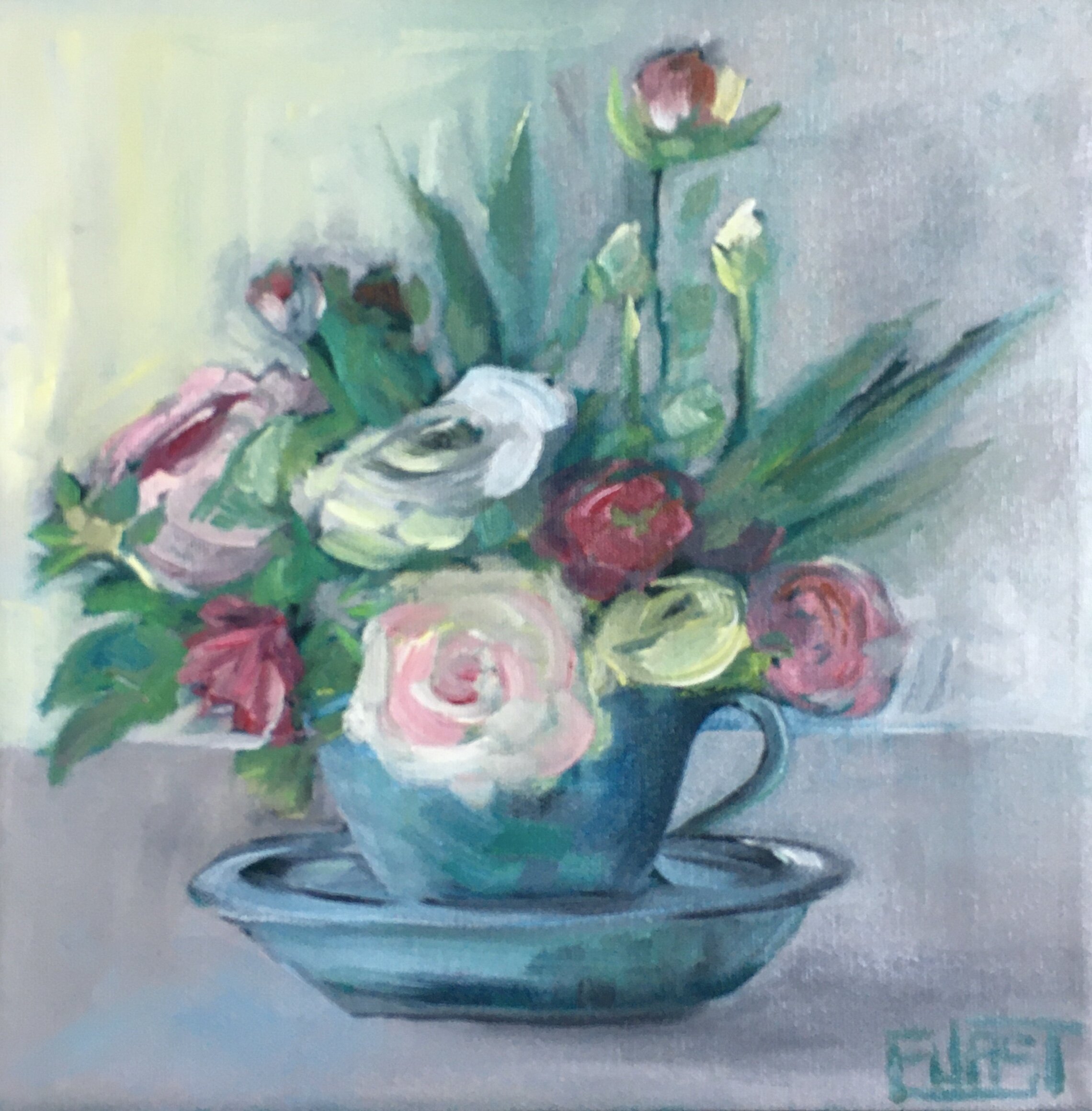 Roses in Teacup