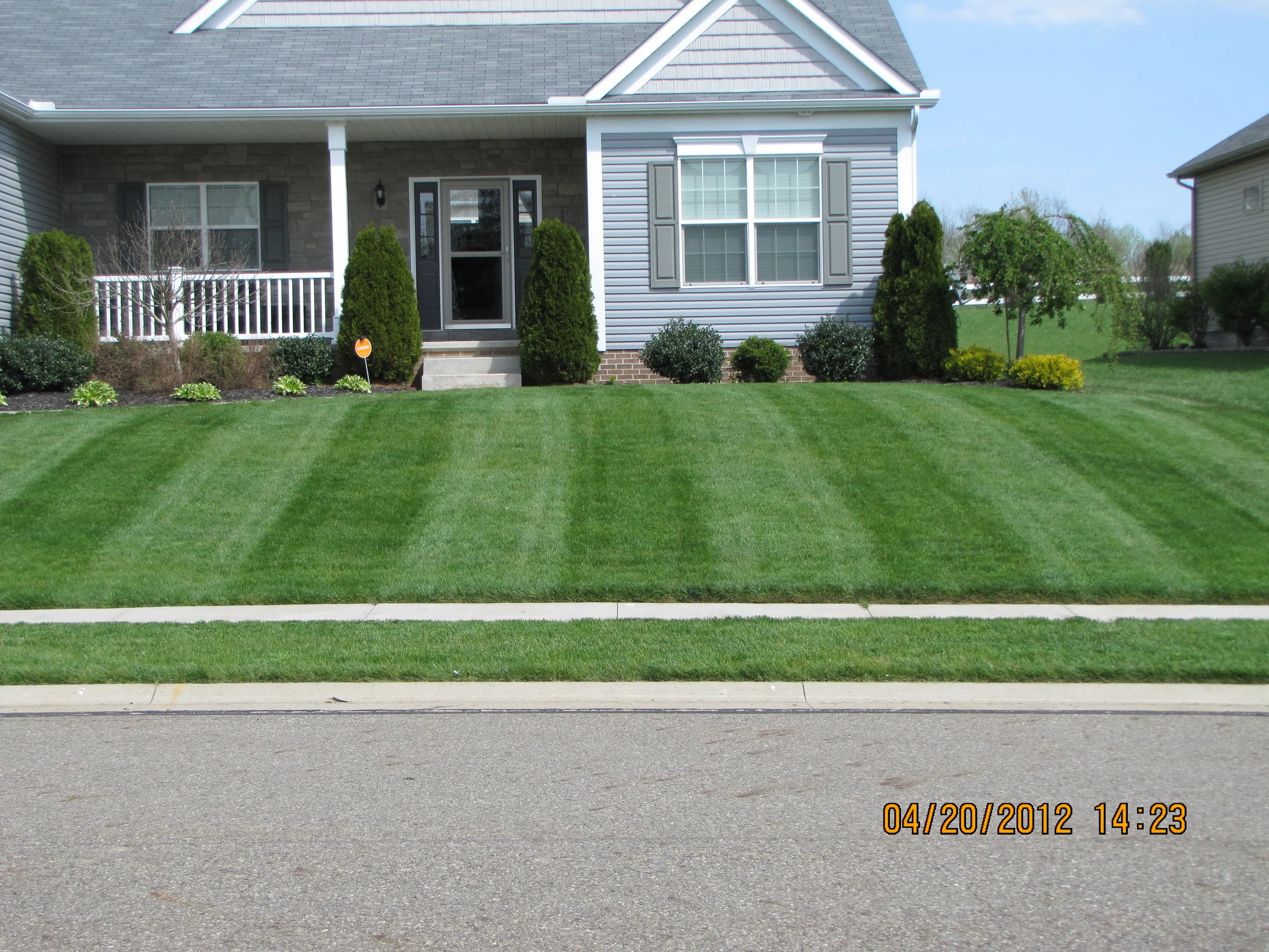 A well cared for lawn in Uniontown, Ohio