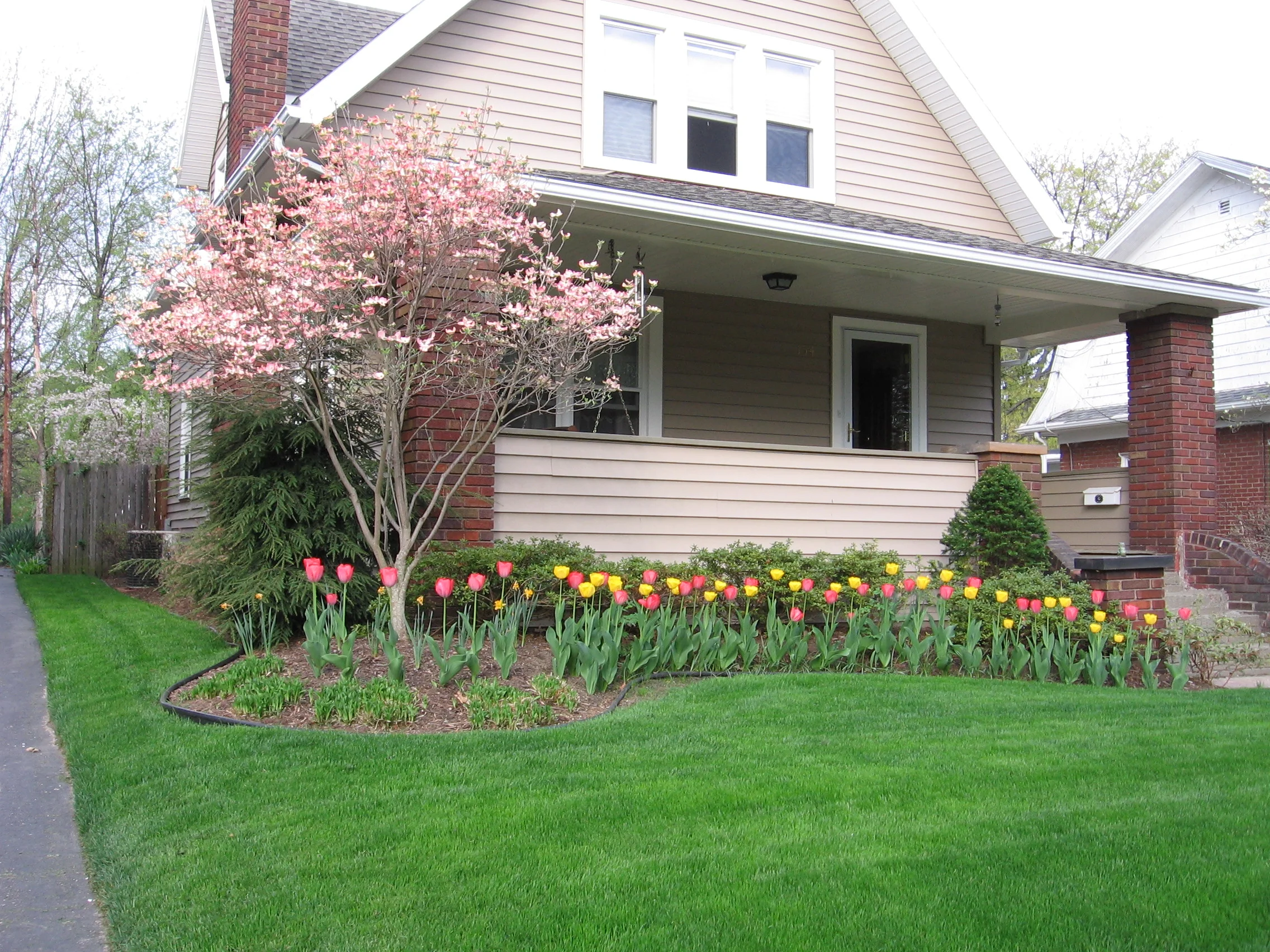 Lawn mowing in Akron Ohio