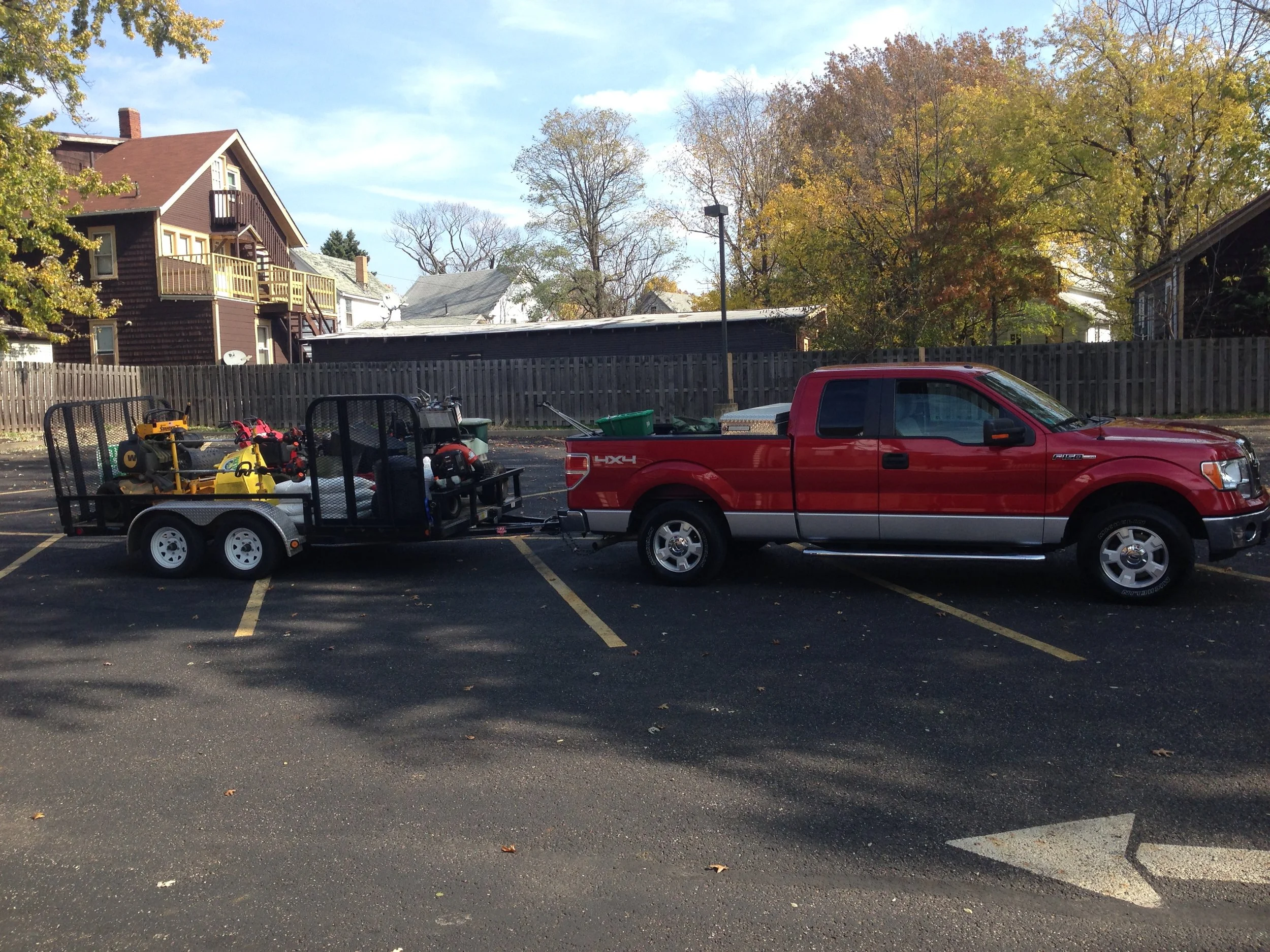 Lawn Care Service 330-671-7574 Top Turf Lawn care