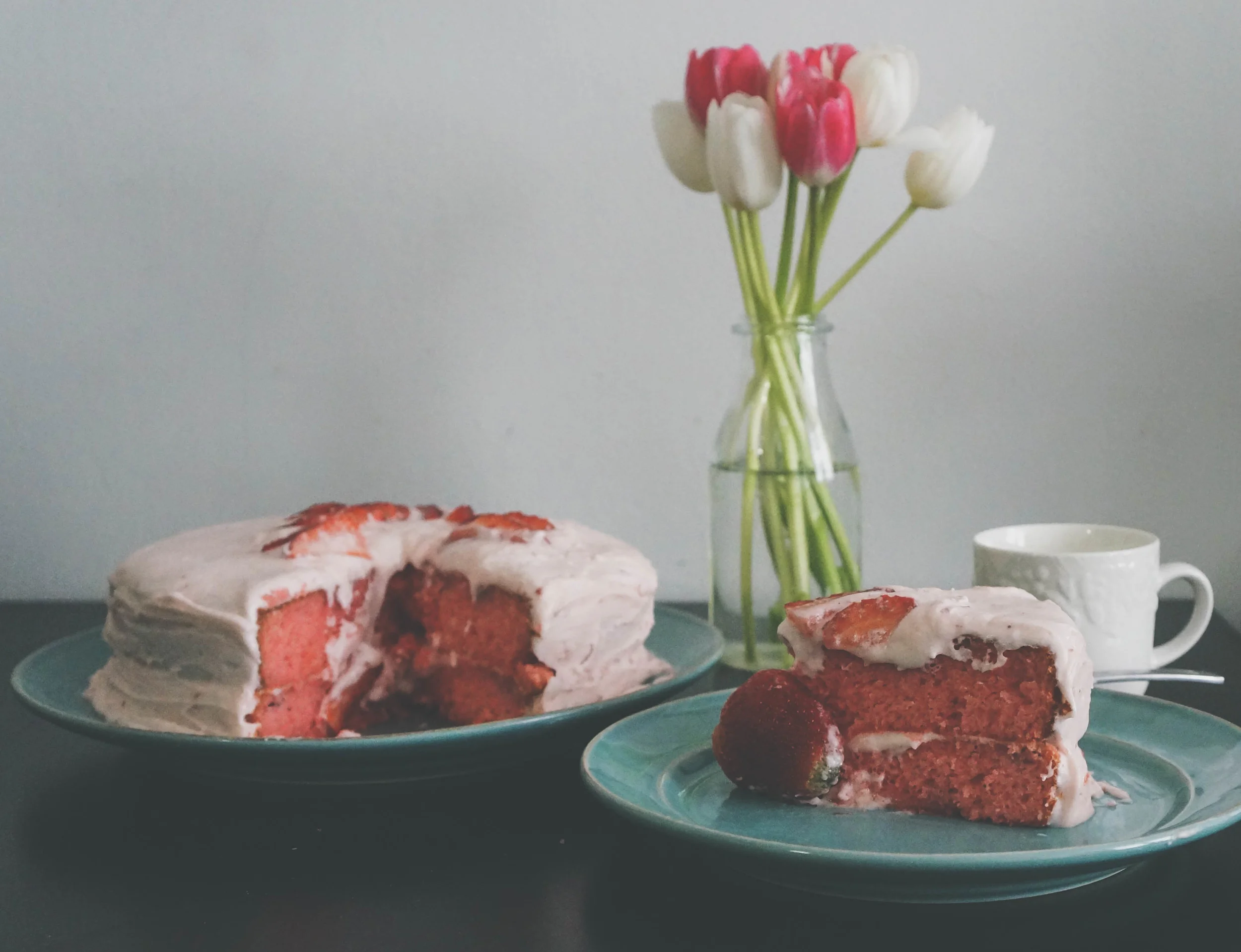 The Best Strawberry Cake Ever