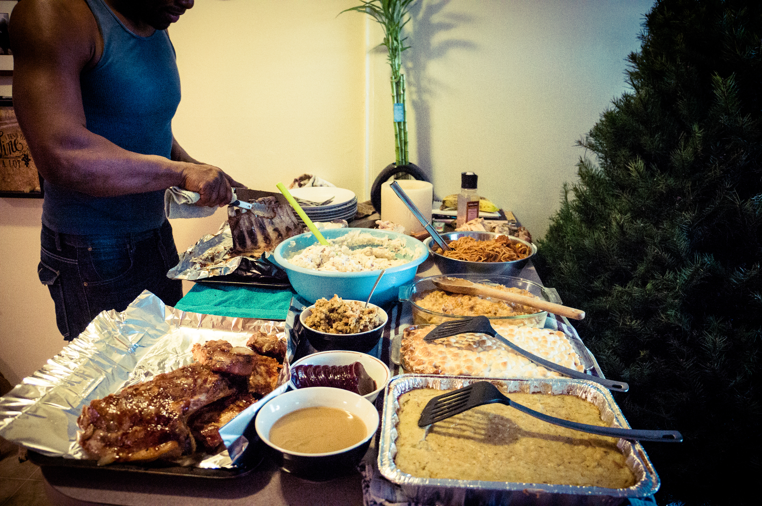 friendsgiving2015-2.jpg