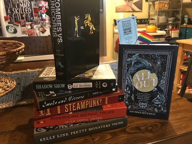 A few of my favorite anthologies and collections of short stories 