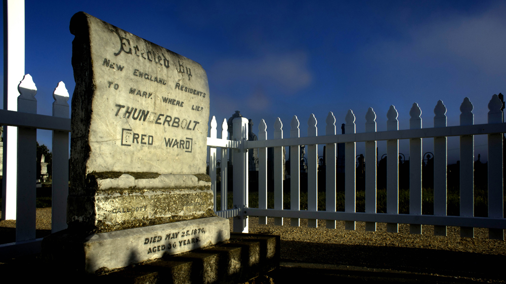 DavidElkins_Photography_Thunderbolt Gravestone.jpg