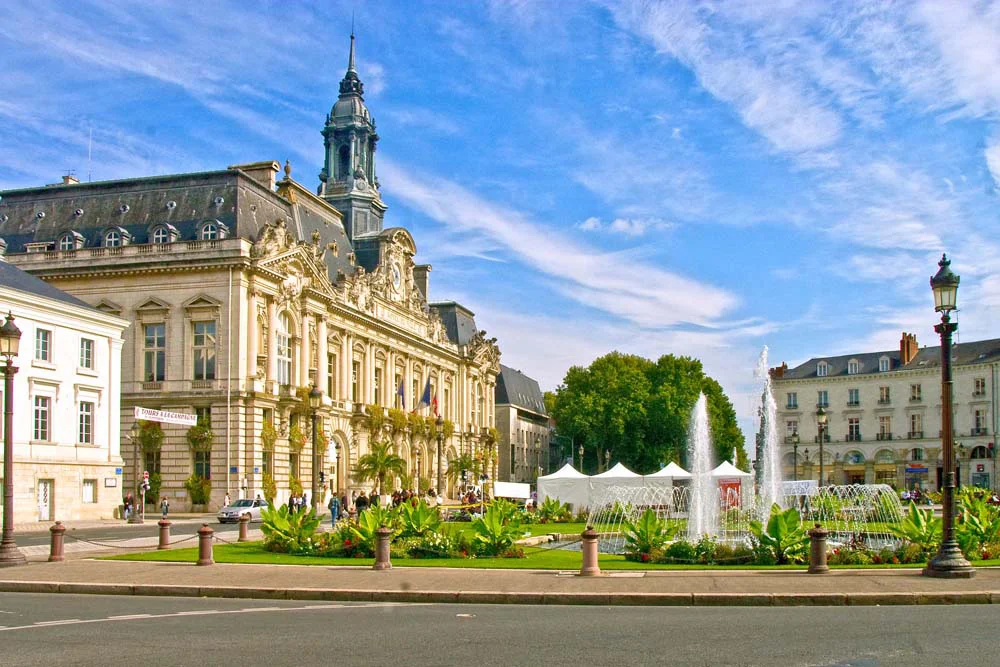 DavidElkins_Photography_Tours Town Hall.jpg