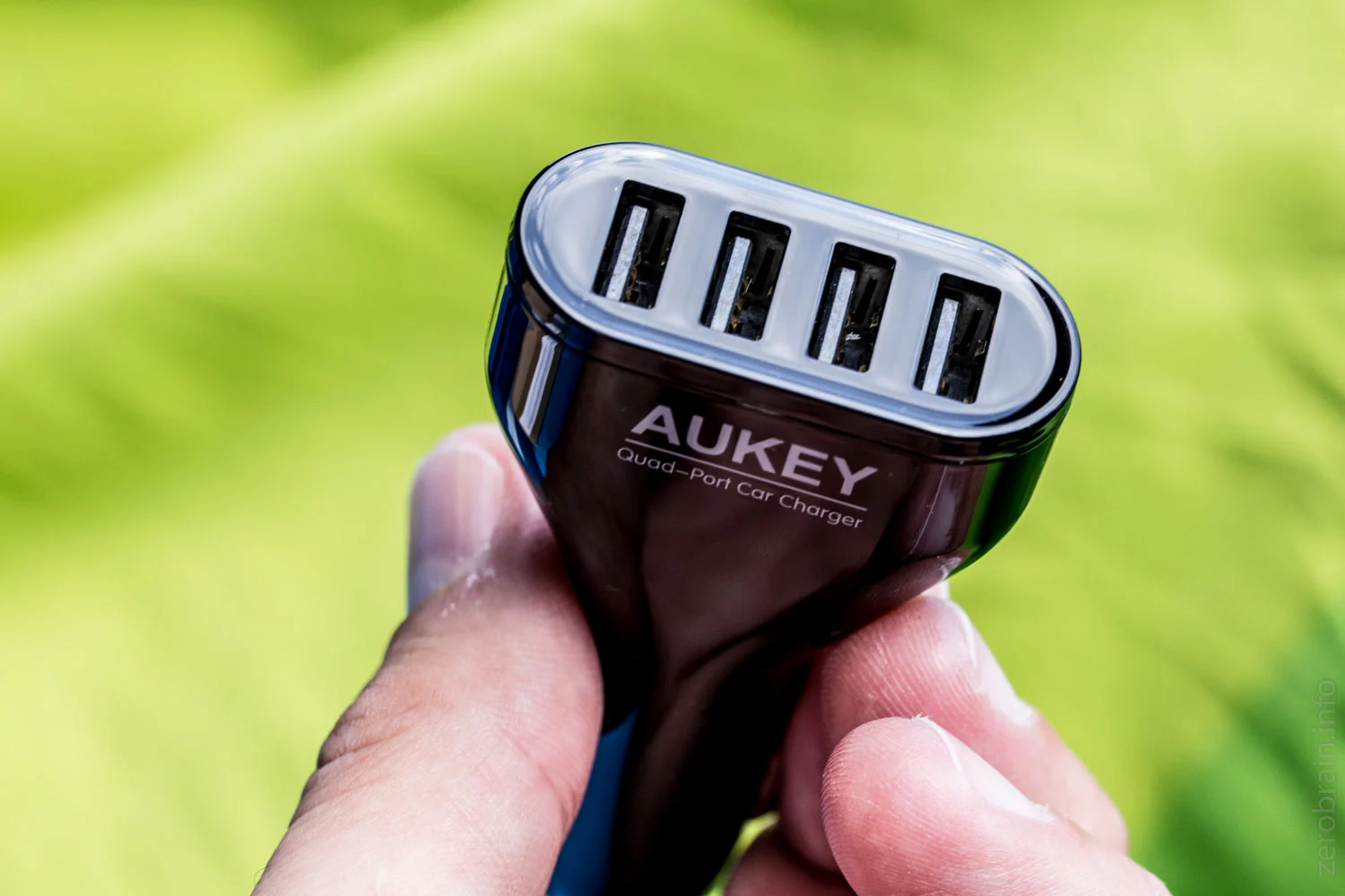 Test: Aukey Quad Port USB Car Charger