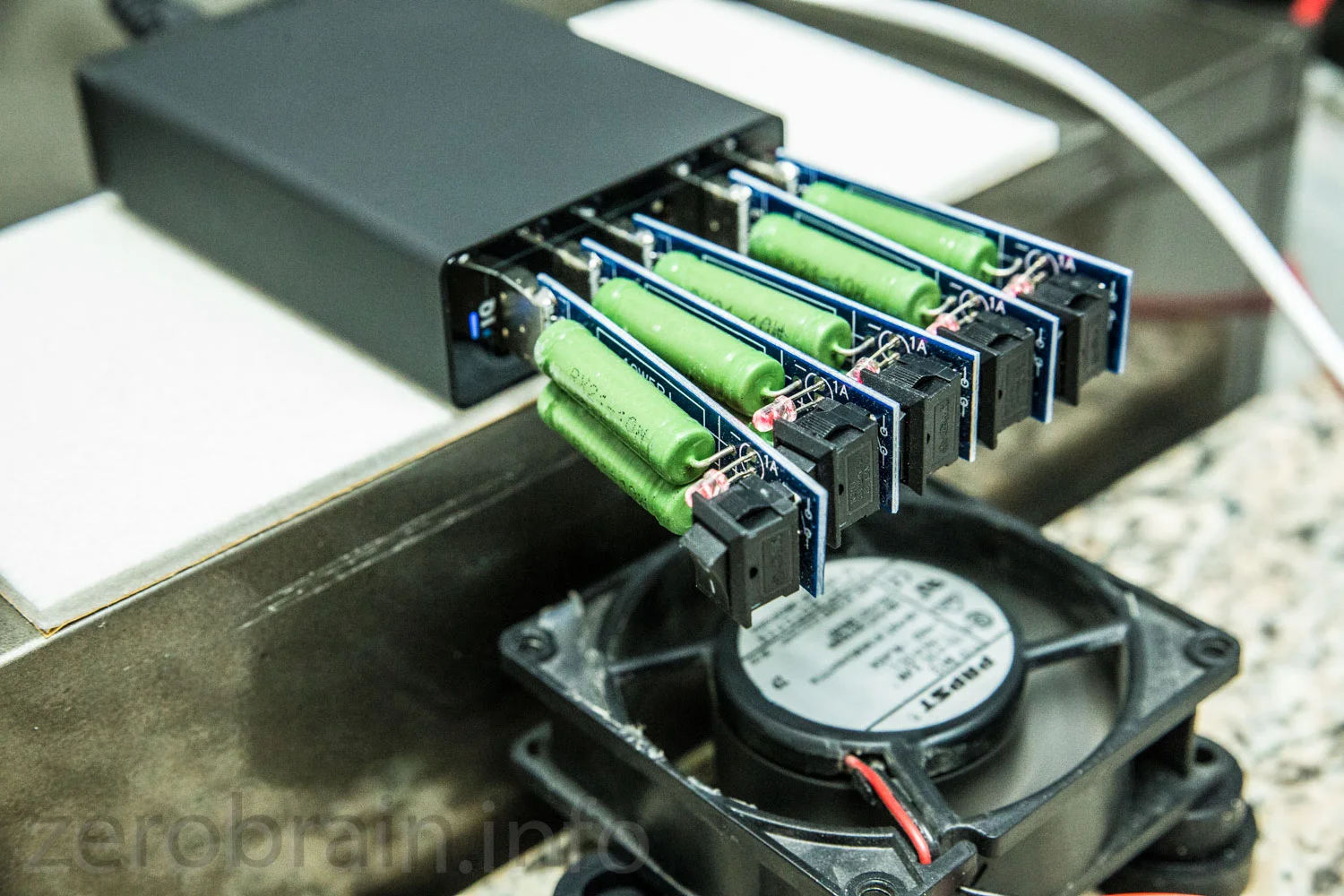 Prüf-Grundlagen: USB Charger