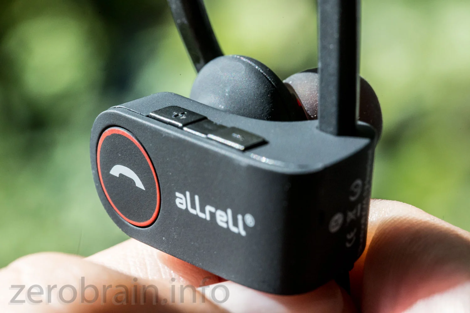 Bluetooth Kopfhörer / Headset: Allreli
