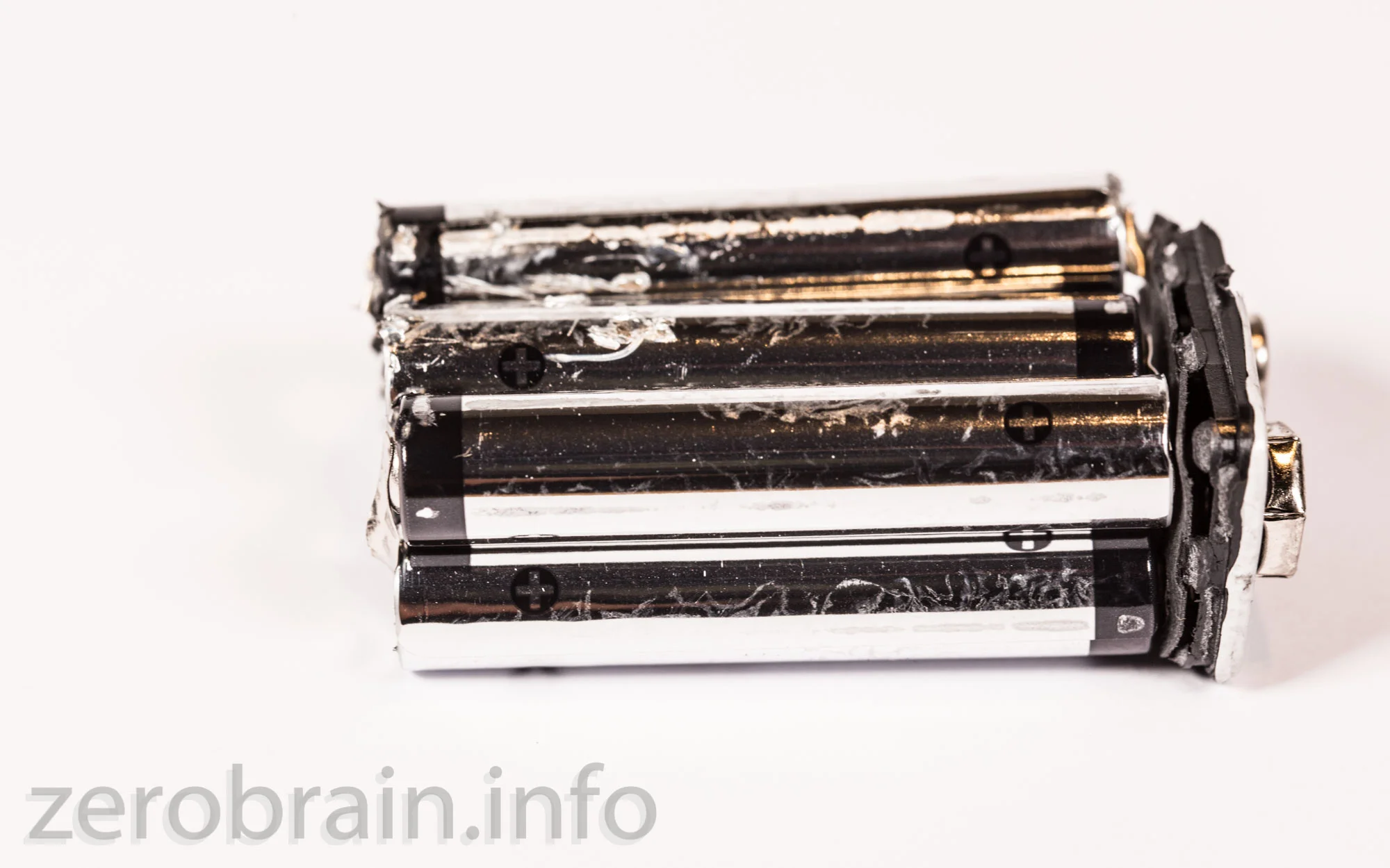 Amazon basics 9v Block von innen: 6LR61 Konfiguration