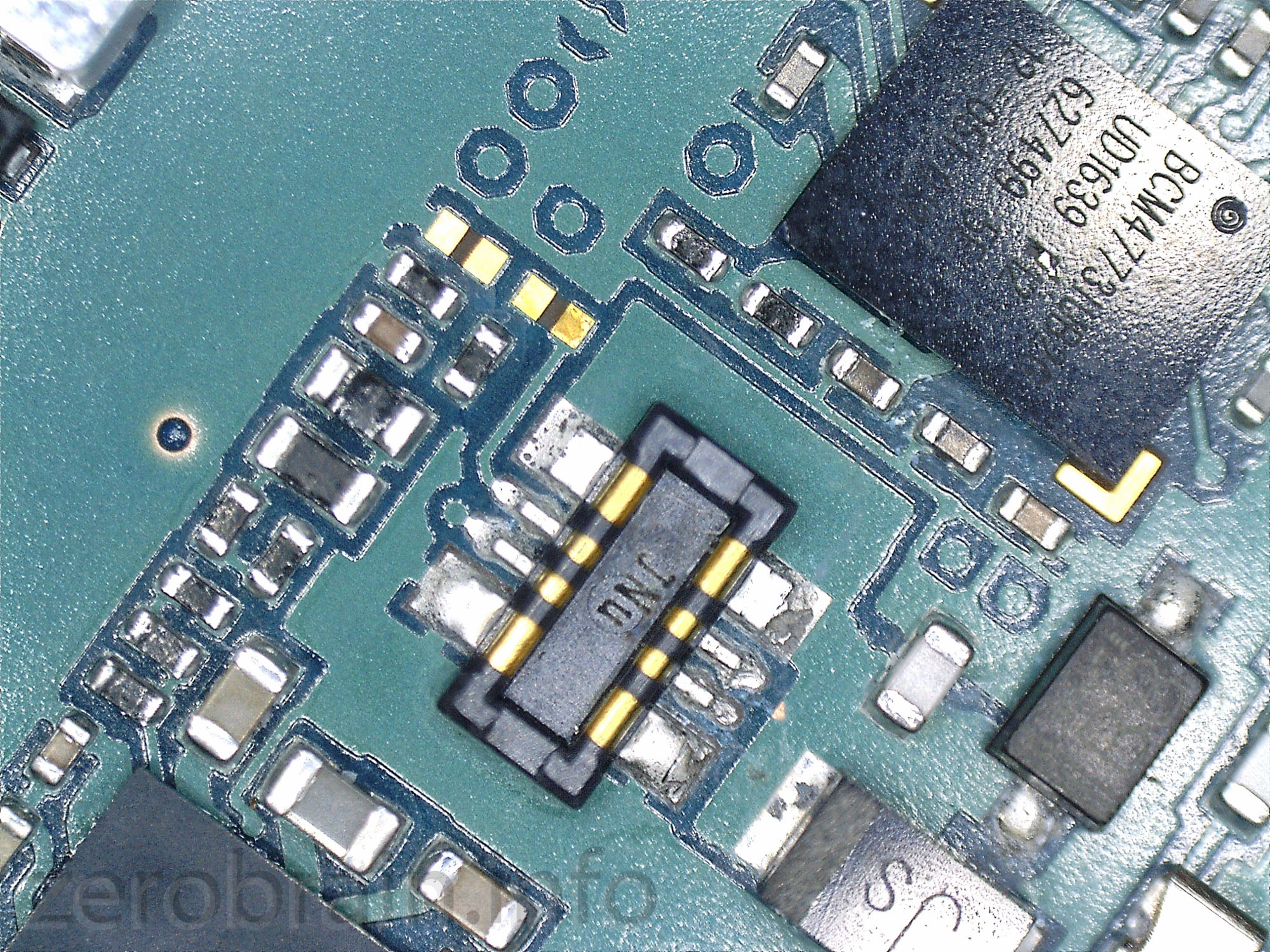 Wasserschaden Galaxy S6 Edge nach der Reinigung (siehe "vorher" Bildoben)