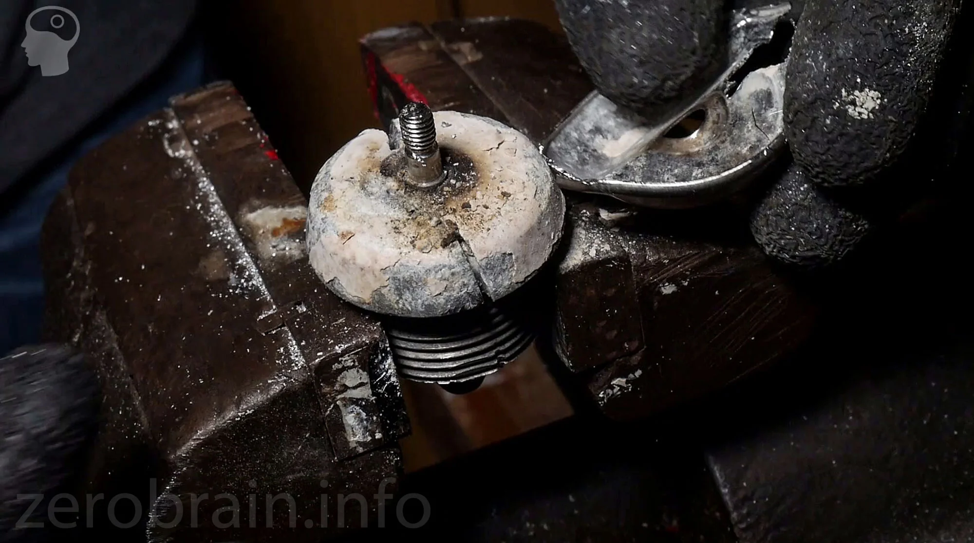 Thermomix 3300 Lager beschädigt durch Spülmaschine (Kalk)