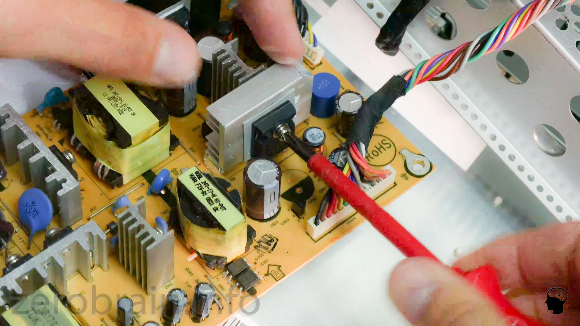 Monitor Reparatur Hp LP2475w - lässt sich nicht einschalten