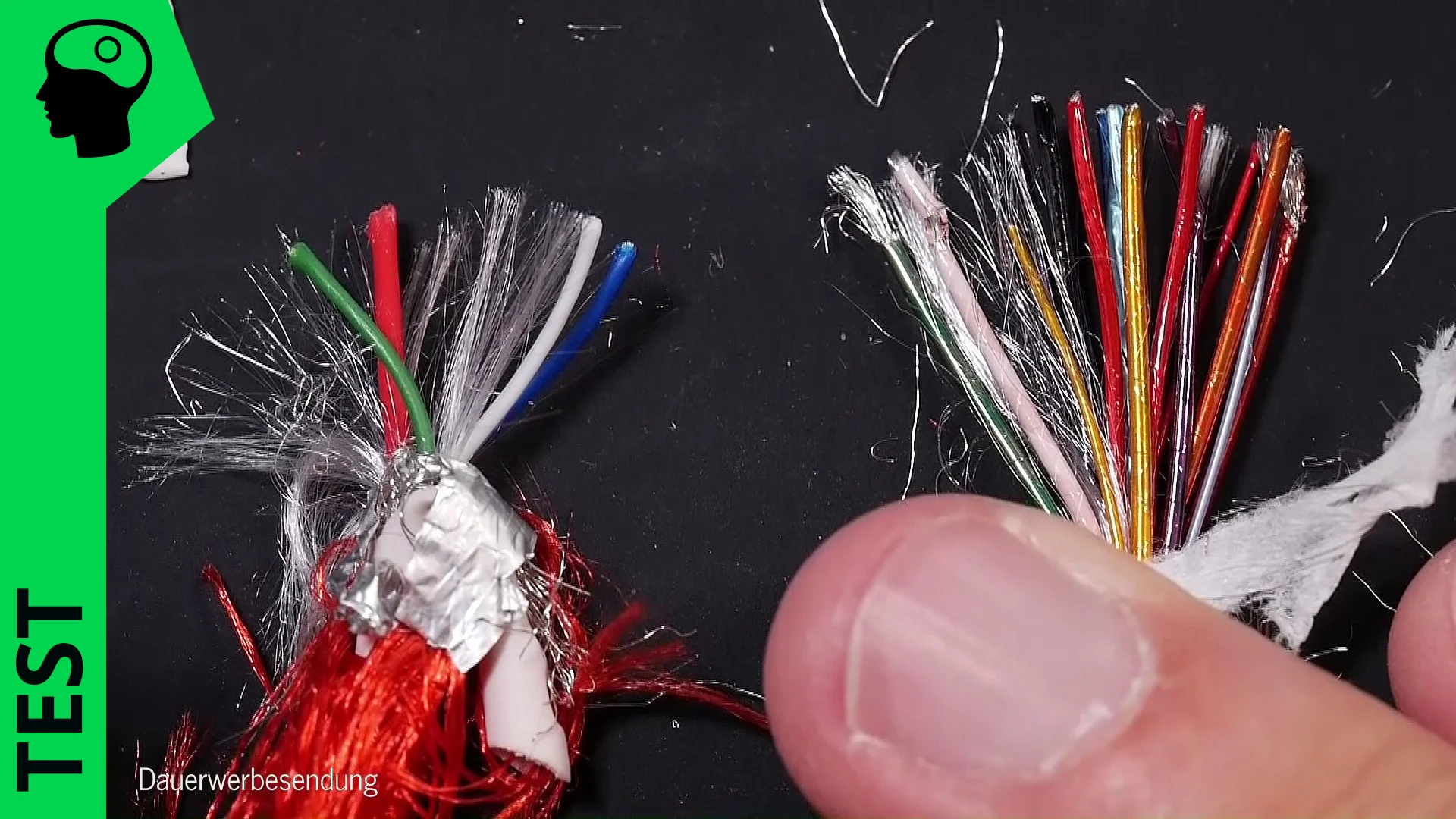 Video: Überraschender Vergleich: USB "Ladekabel" (Micro-USB + USB-C) - vermessen und zerlegt.