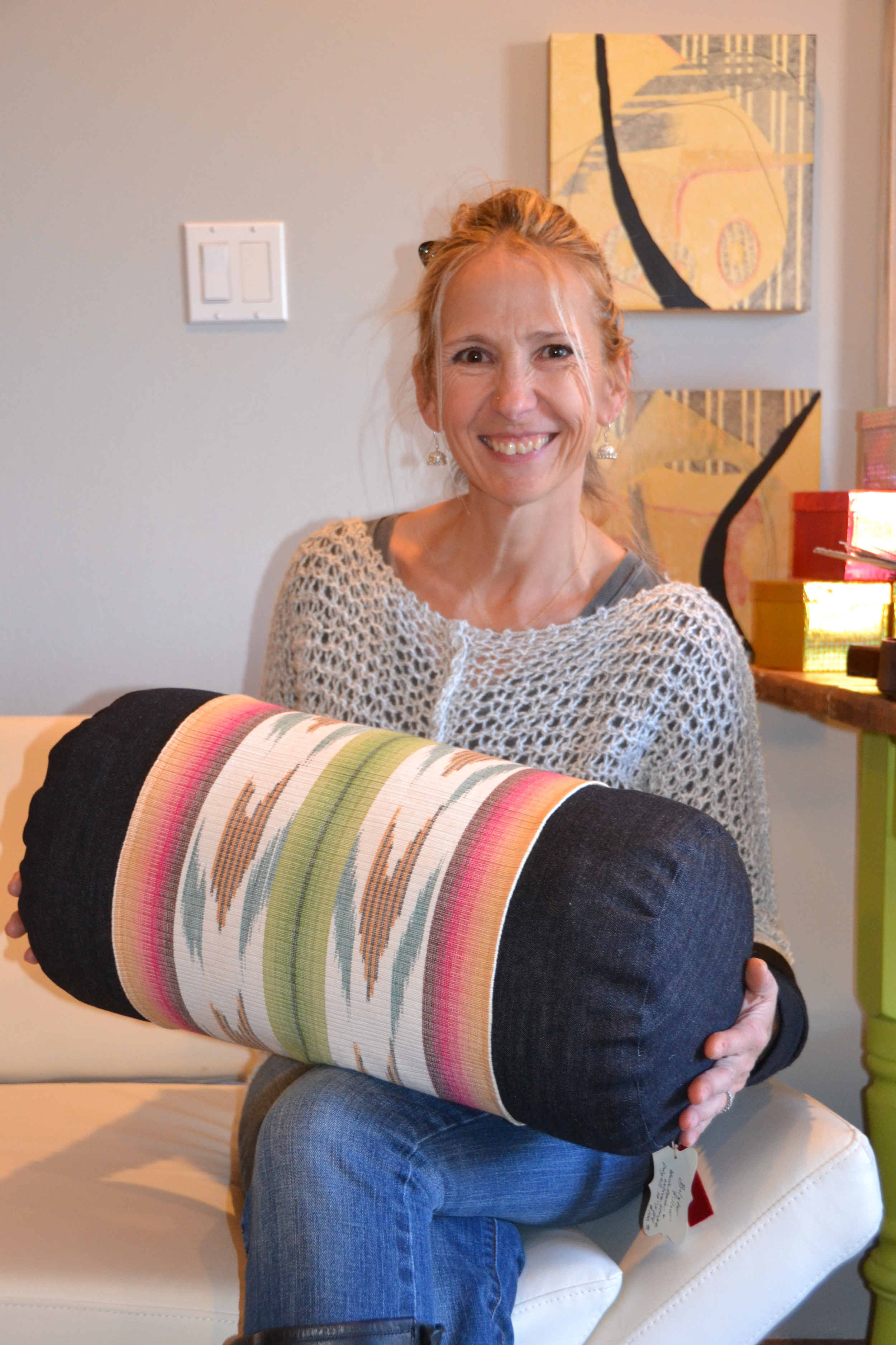 Ande Hambuchen, "Kissen"  Pillow Play in Santa Fe - An interior & fashion design collaboration