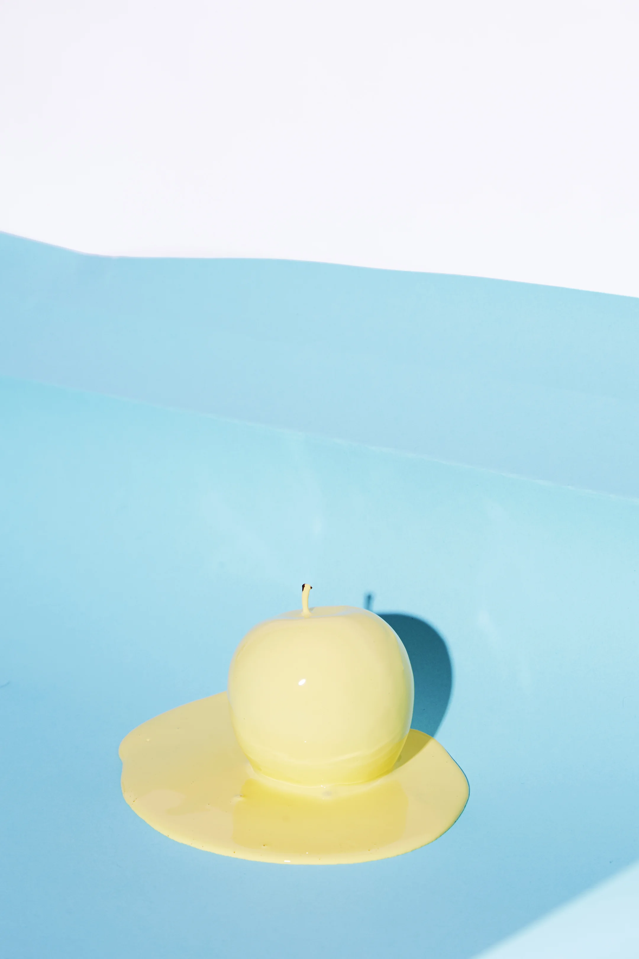 apple-yellow-F2.jpg