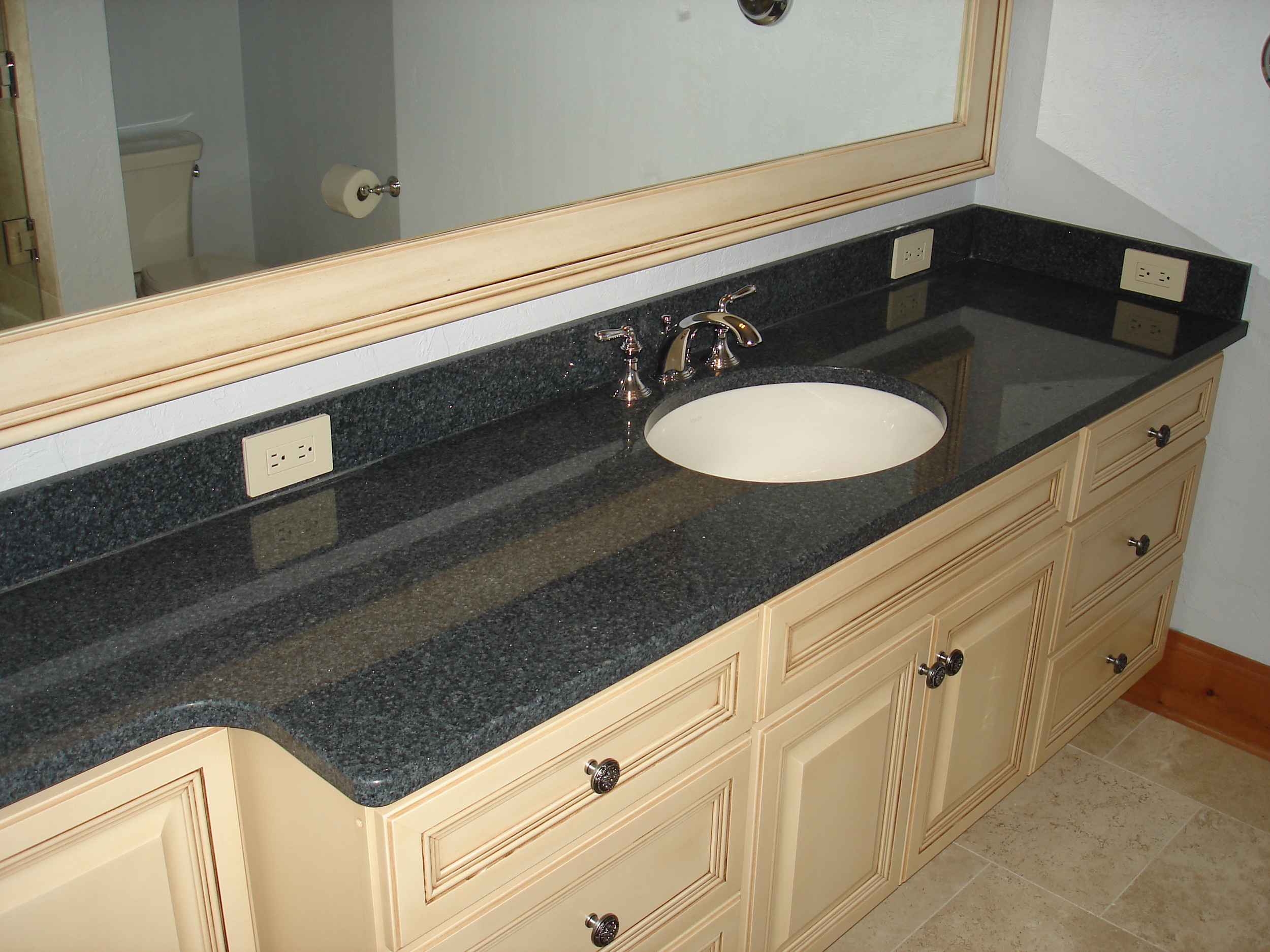 Quartz & Granite — Solid Surface Specialist