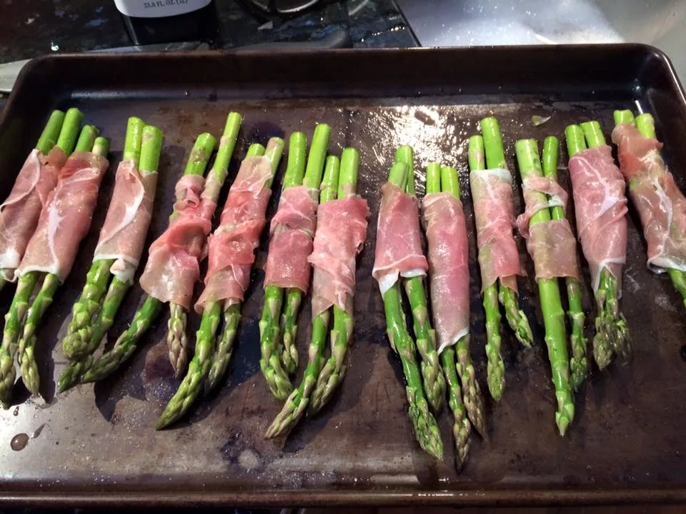 Prosciutto Wrapped Asparagus