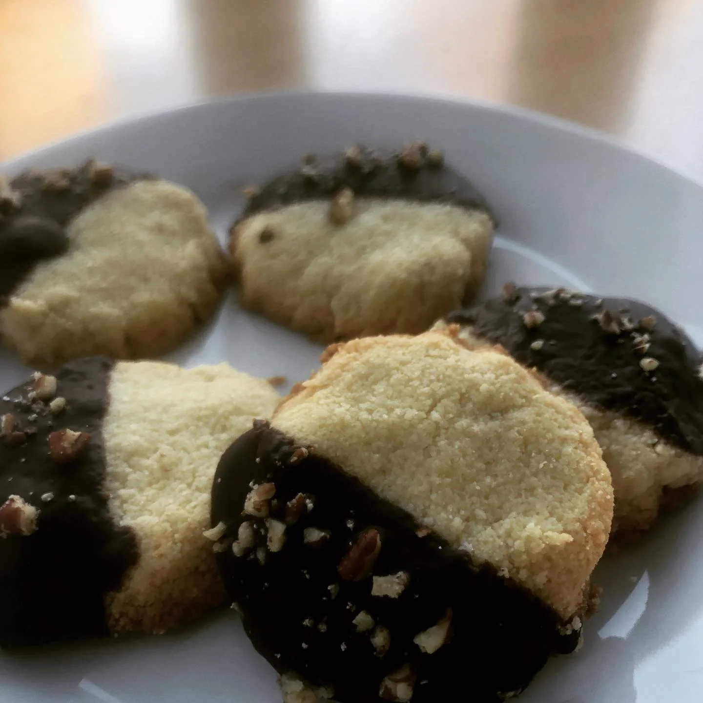 Almond Shortbread Cookies (Low Carb)