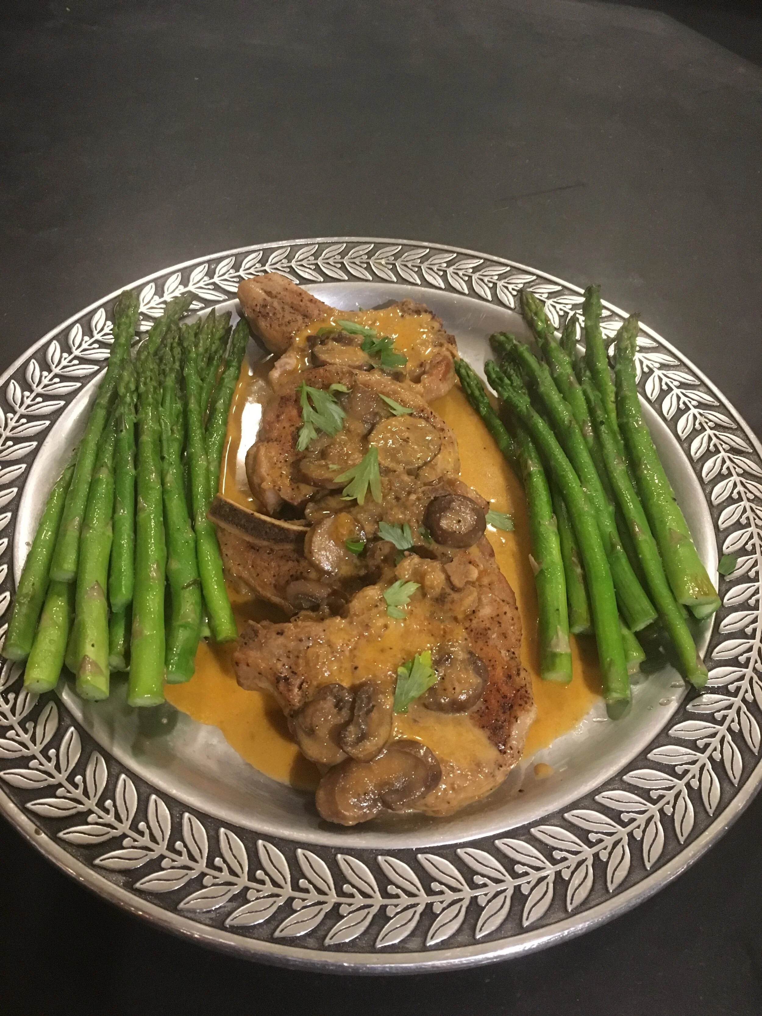 Pressure Cooked Pork Chops with Mushroom Gravy