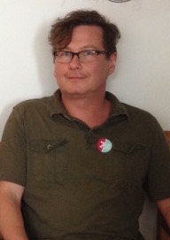 Anthony Chemero (click photo to hear interview)