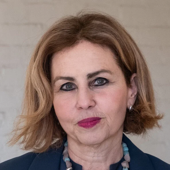 Iris Berent author of "The Blind Storyteller" (BS 182)