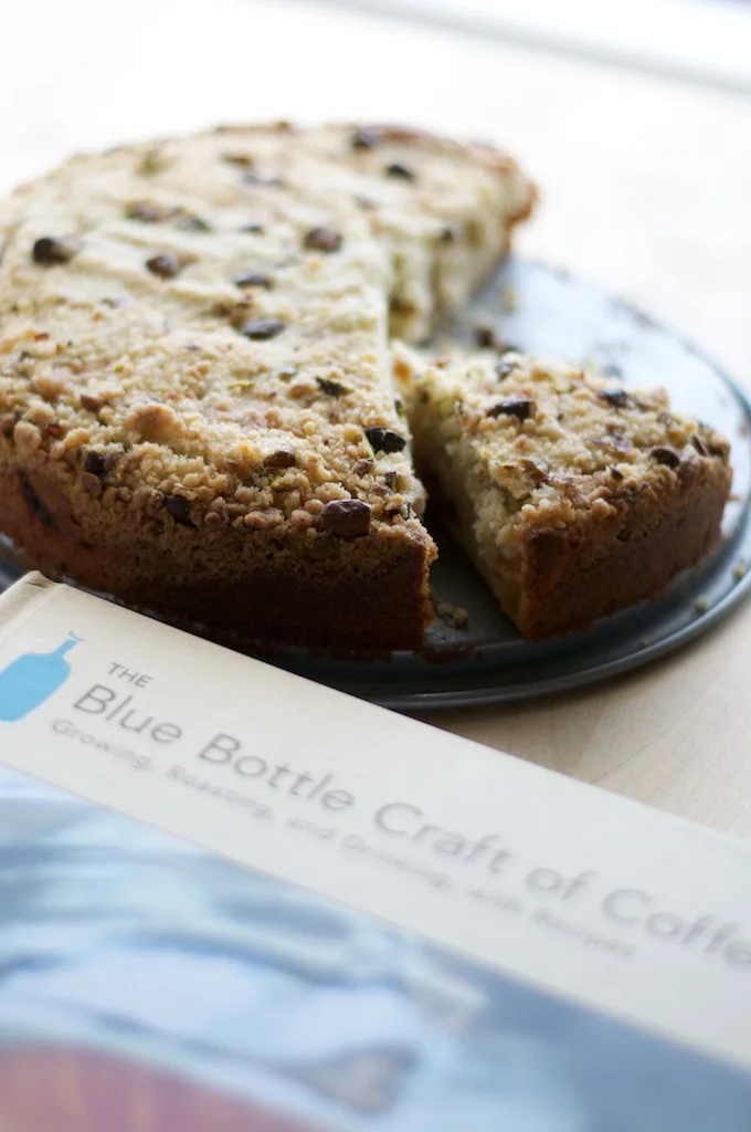 peach_cake_pistachio_streusel3.jpg