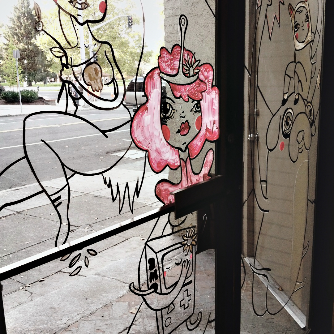You have to paint in reverse - outlines first.