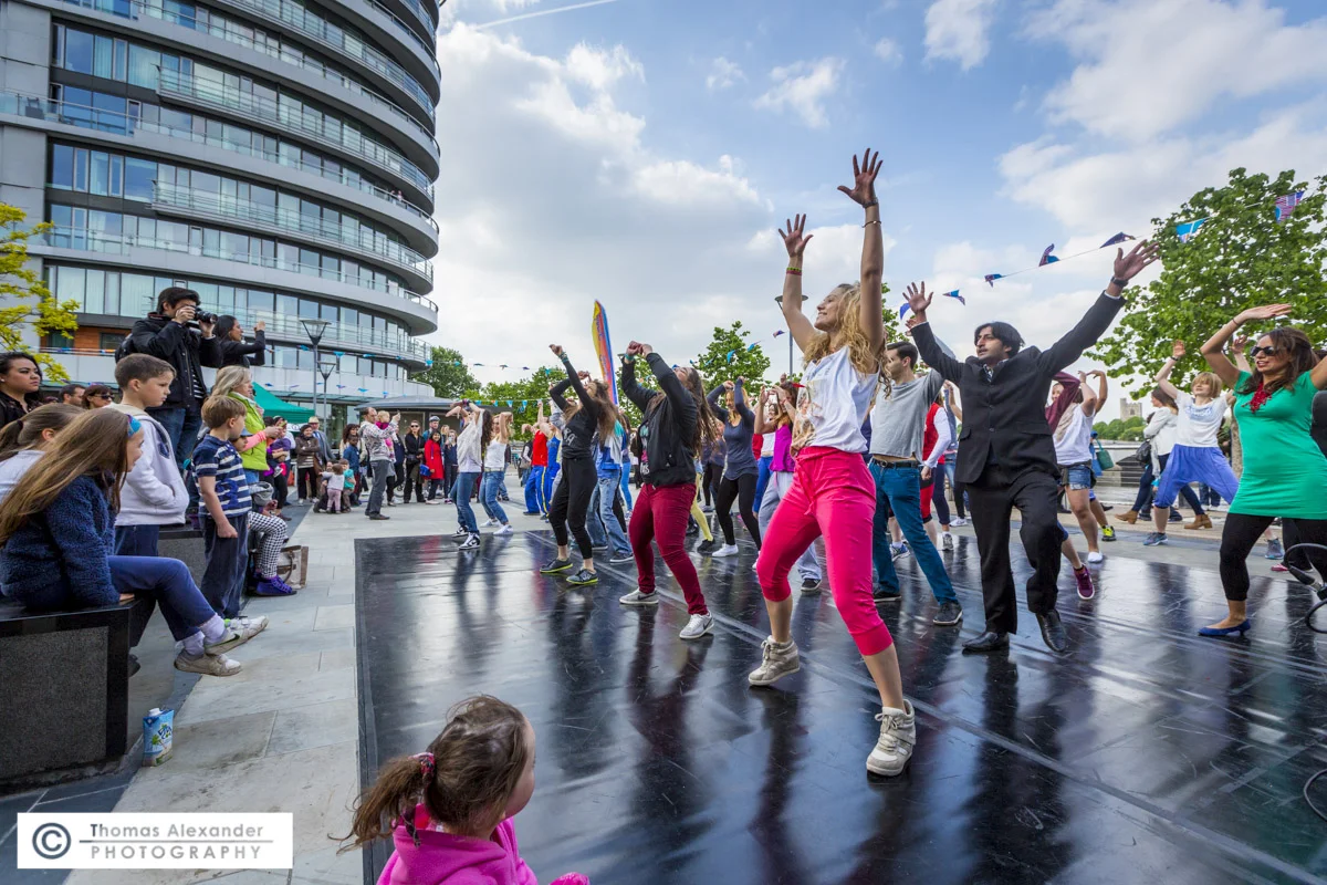 TA016_Zumba_Flash_Mob.jpg