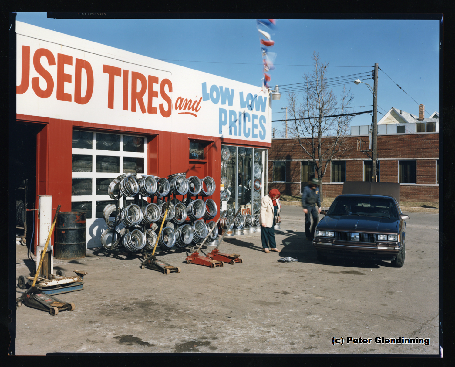 AUTO Used Tires, Michigan Avenue copy copy.jpg