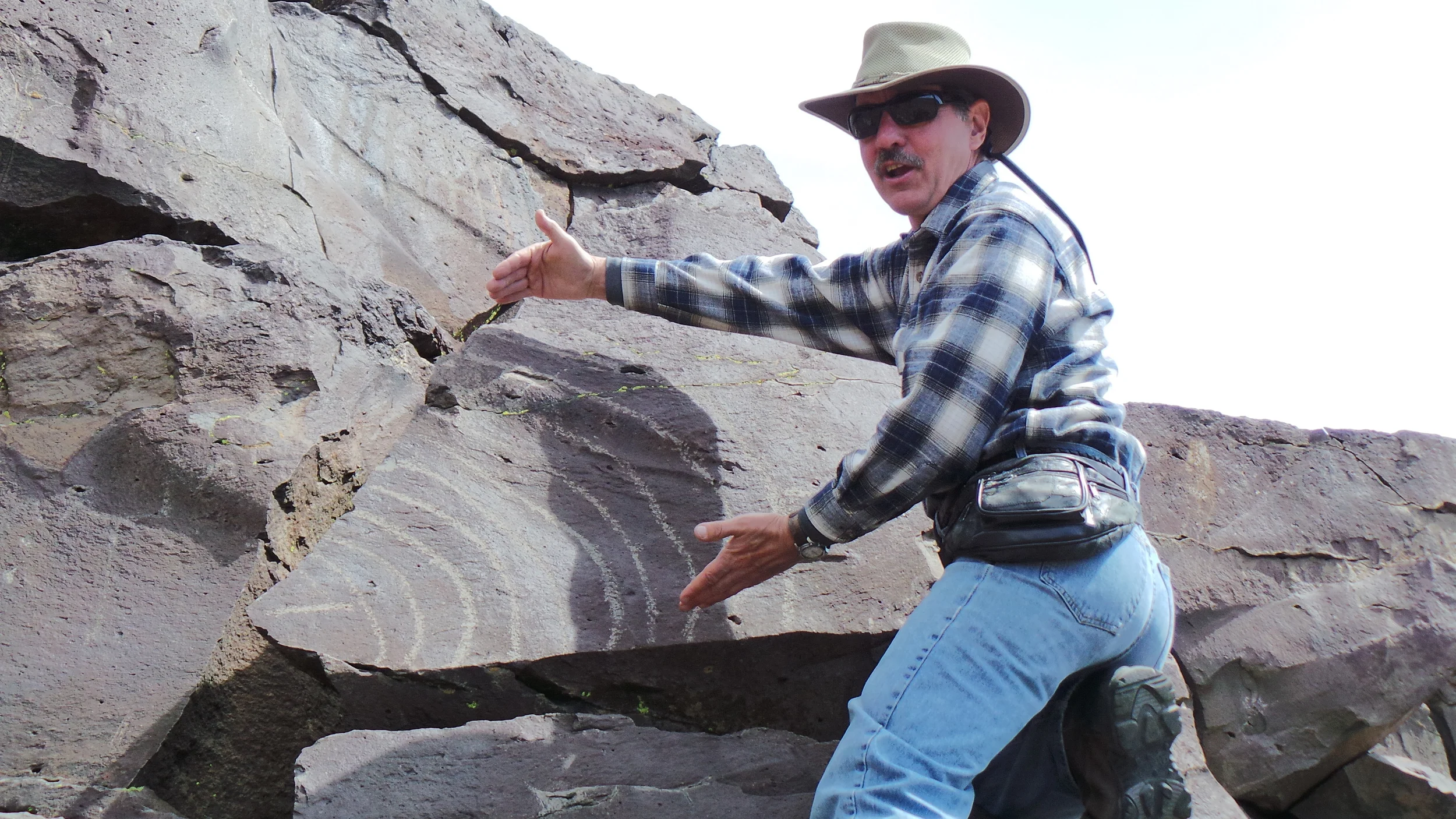Lagomarsino Petroglyph Site 241.JPG