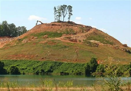 178 large_stone mound.jpg