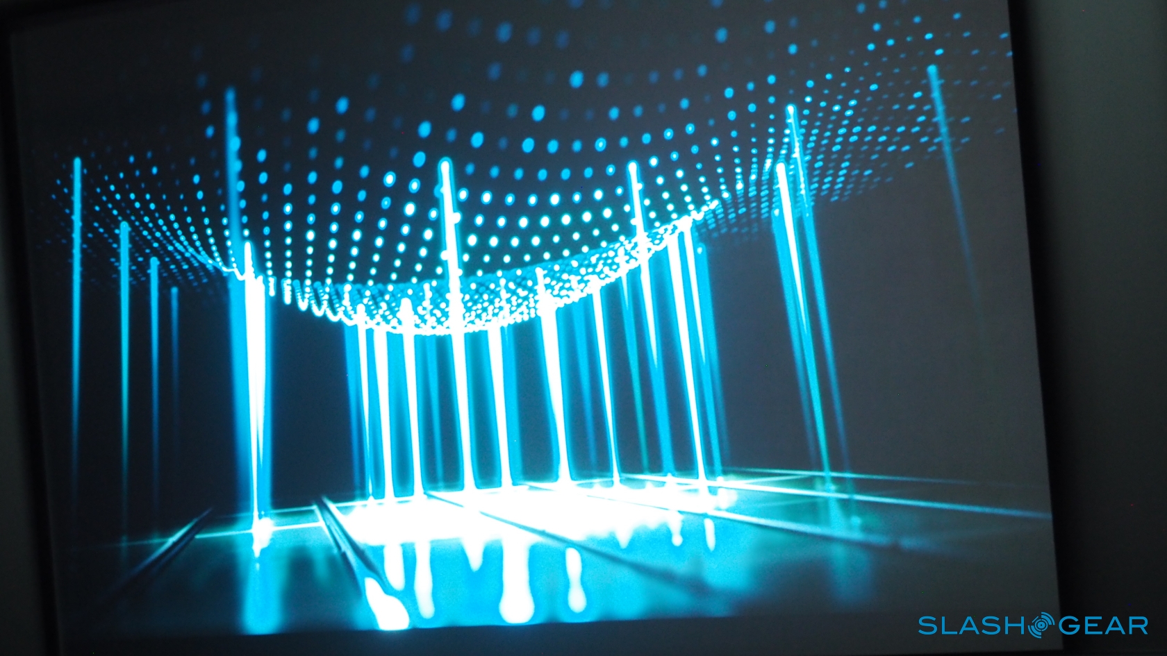 3D touch graphic.