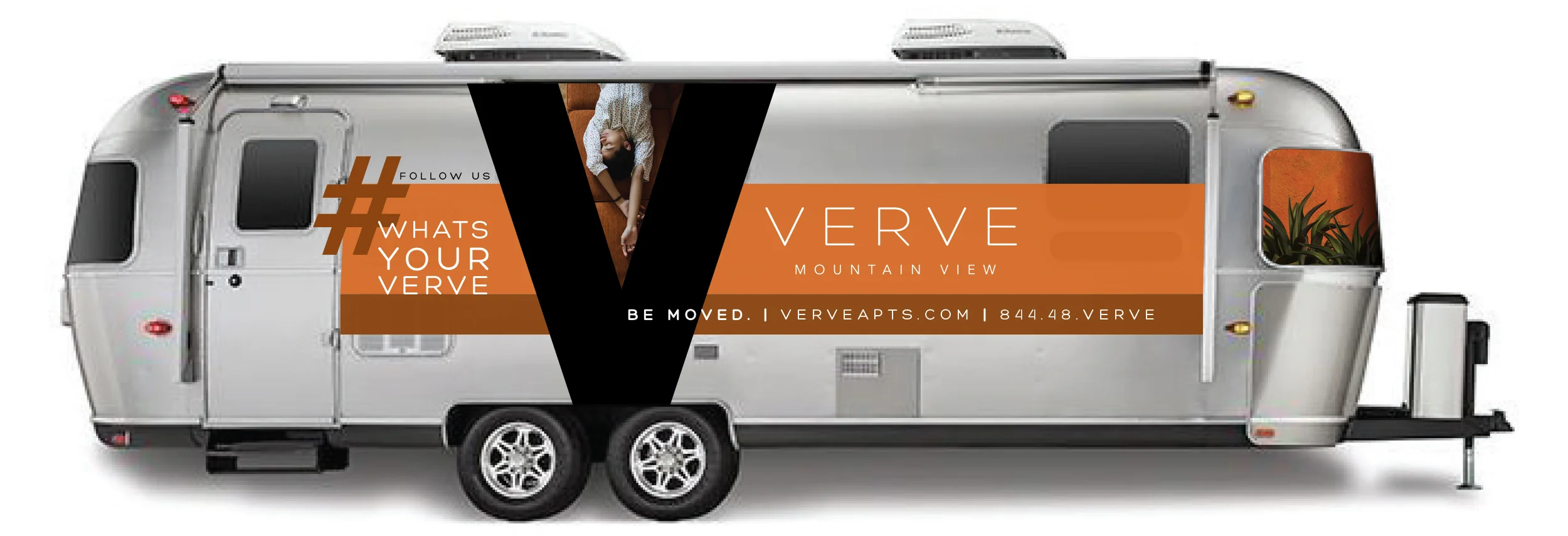 PRE-LEASING AIRSTREAM