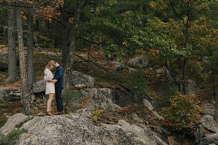 richelle-and-justin-muskoka-engagement-037.jpg