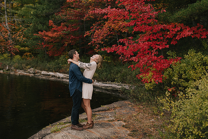 richelle-and-justin-muskoka-engagement-052.jpg