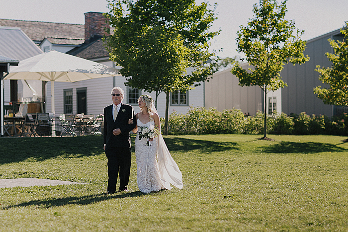 matt-and-erin-vineyard-wedding-109.jpg