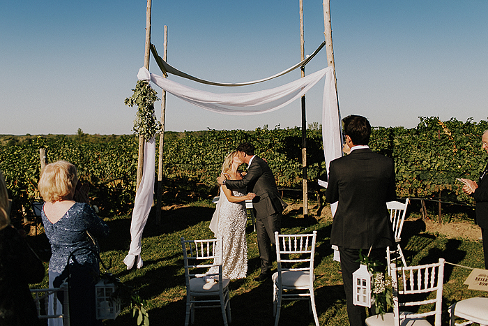 matt-and-erin-vineyard-wedding-189.jpg