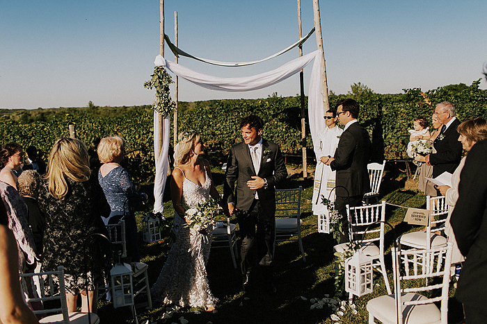 matt-and-erin-vineyard-wedding-194.jpg