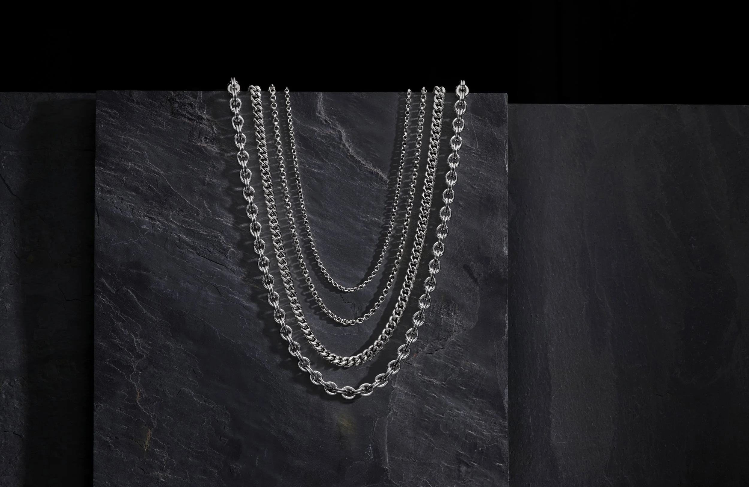 LAG-4172_SHOT 7 NECK_ANTH_SHADOW_1084_7.jpg