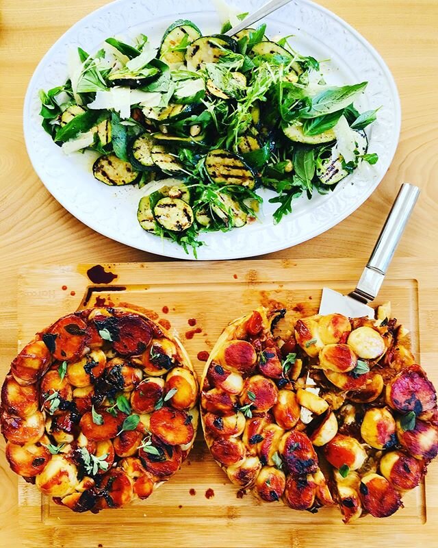 Cooking was down this week, but hope for our world was up.
.
This was the favourite meal of the week. Both recipes from #ottolenghi and his first cookbook Plenty.
.
Surprise Tatin with potatoes, roasted tomatoes (from a jar to save a step), goat chee