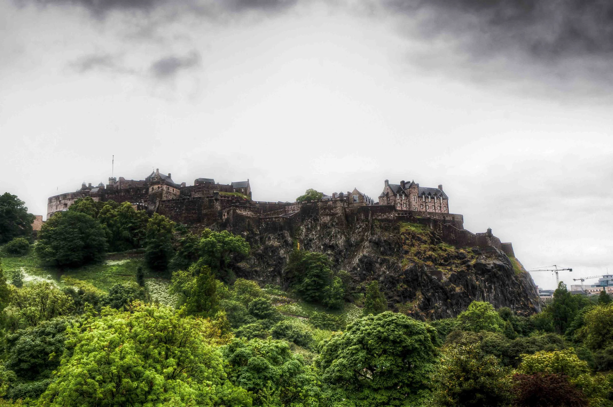 110611-Edinburgh-32_3_4.jpg