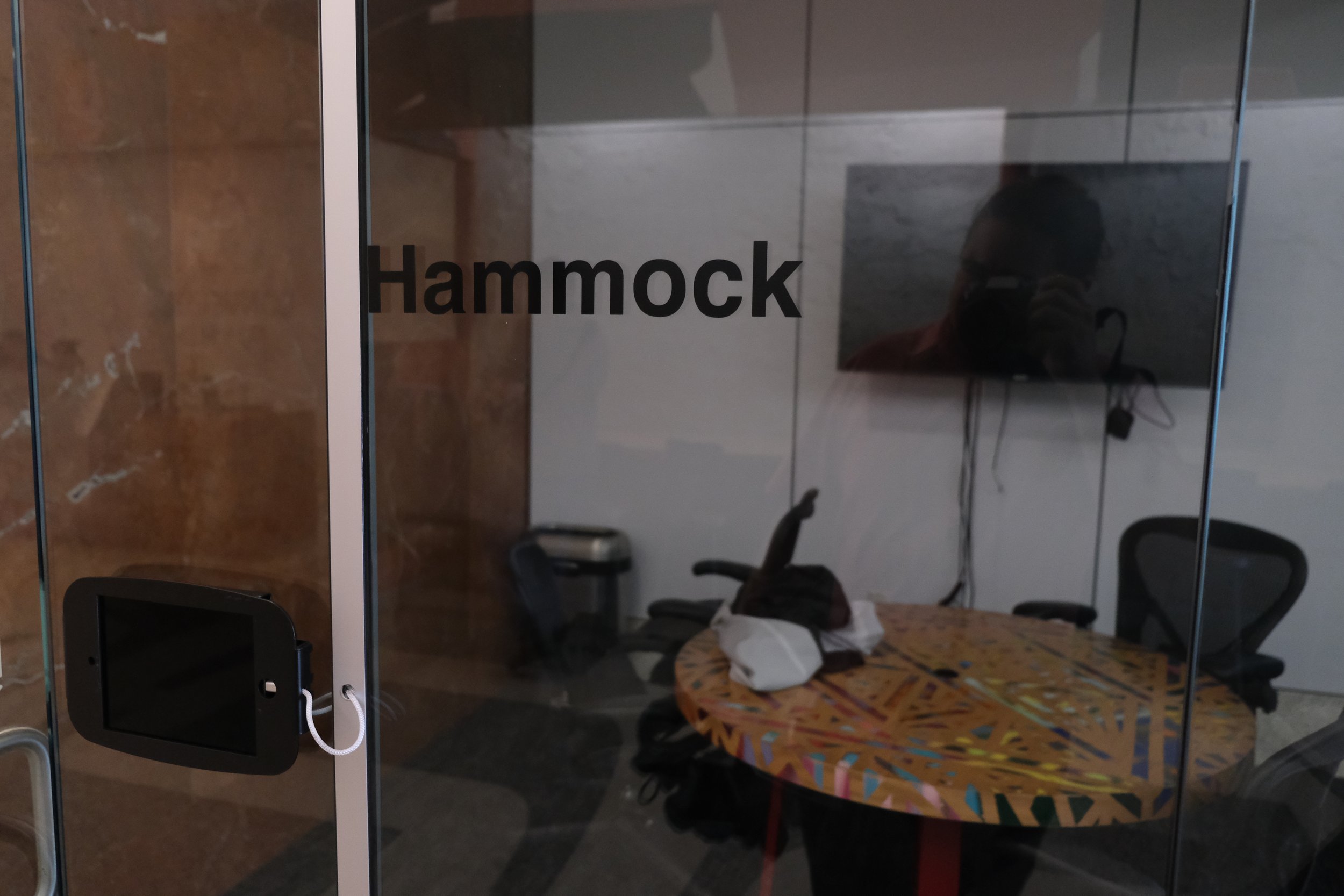 Hammock_Room_Lobby_Backup_Action_SecurityusesthisroomforpersonalbagsF1024.JPG