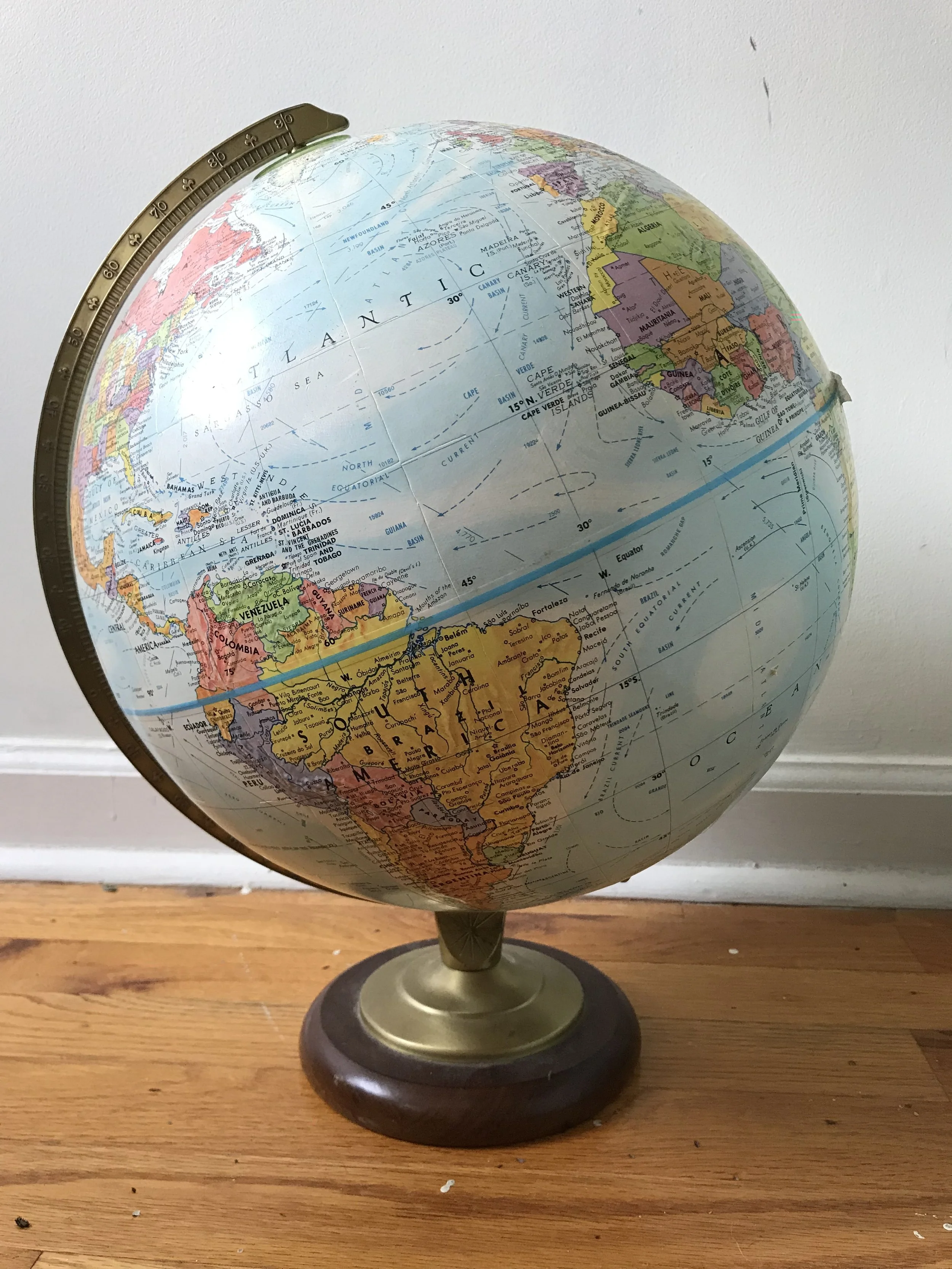 vintage-globe-01.jpg