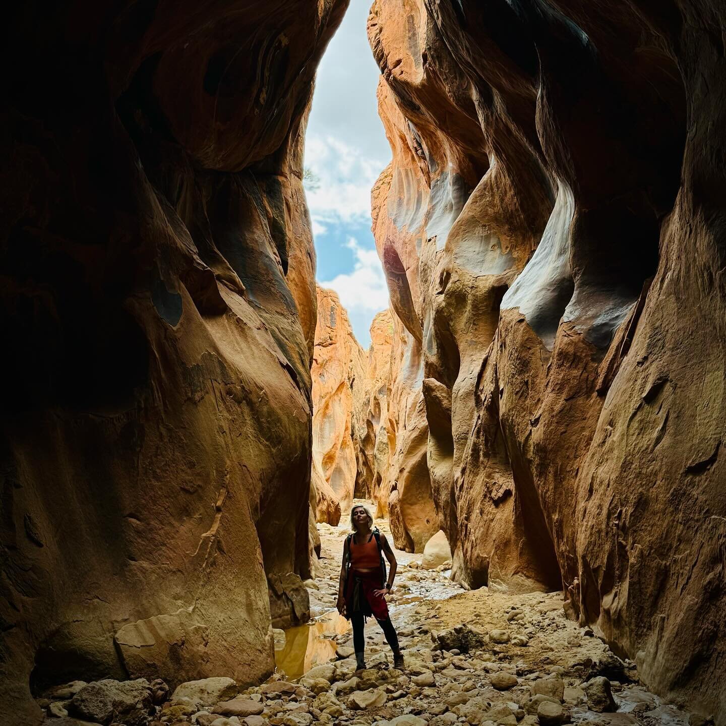 Took a little trip to Utah to shoot a buddies wedding (pics coming soon). Had a day to hike Buckskin Gulch. Awesome. All photos shot on the iPhone 15 pro.