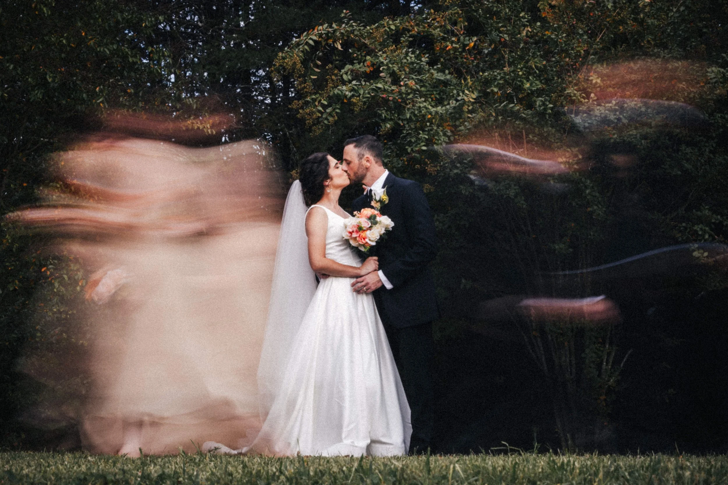 2366_TaylorGriffin WEdding_10-04-25-1112.jpg