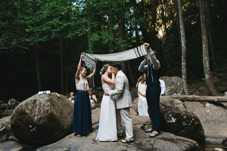 Beautiful elopement at cloudland canyon