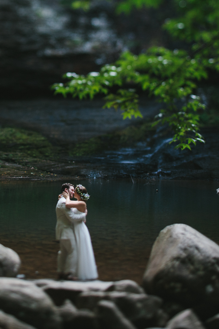 Bride and groom portraits at cloudland canyon