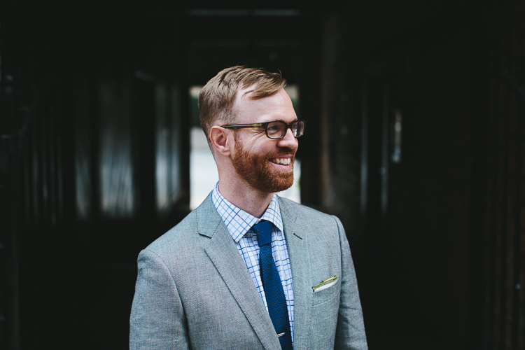 Stylish groom portraits