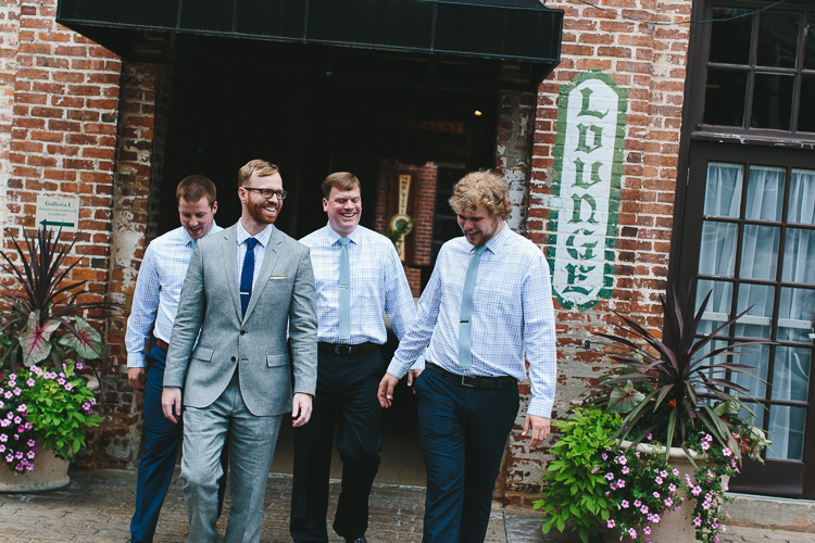 Urban groom and groomsmen