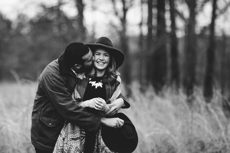 garden and gun inspired engagement portrait session